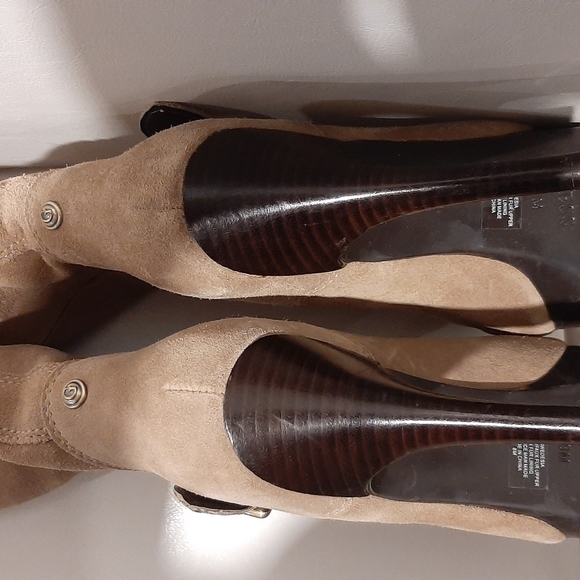 Boot Guess - Picture 4 of 4